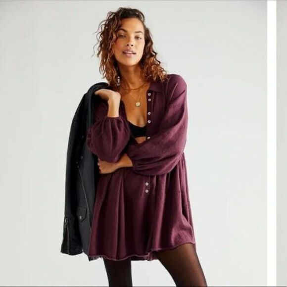 Free people- Easy Kinda Love Romper - Picture 1 of 6